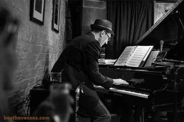 Blues Piano 11zon