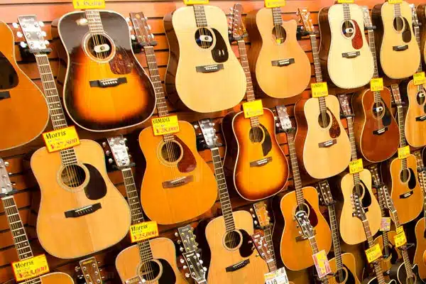 نکات خرید گیتار کارکرده