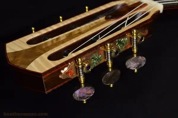 مقایسه گیتارهای کلاسیک مناسب مبتدیان 3 بهترین گیتار کلاسیک برای شروع - فروشگاه موسیقی بتهوون