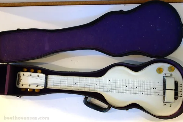 تاریخچه گیتار الکتریک 5 تاریخچه گیتار الکتریک