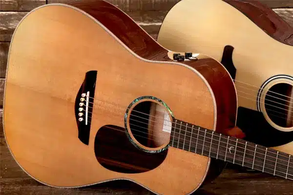 تفاوت گیتار تمام چوب و لمینت 1 تفاوت گیتار تمام چوب و لمینت